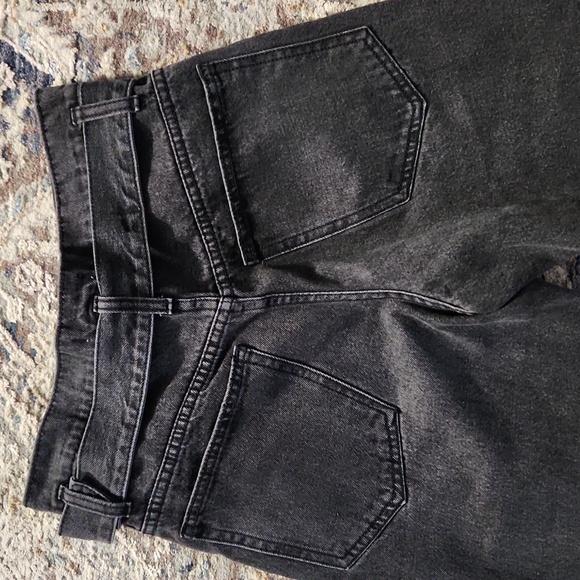Forever 21 Black Belted High Rise Straight Rawhem Jeans - Picture 6 of 9